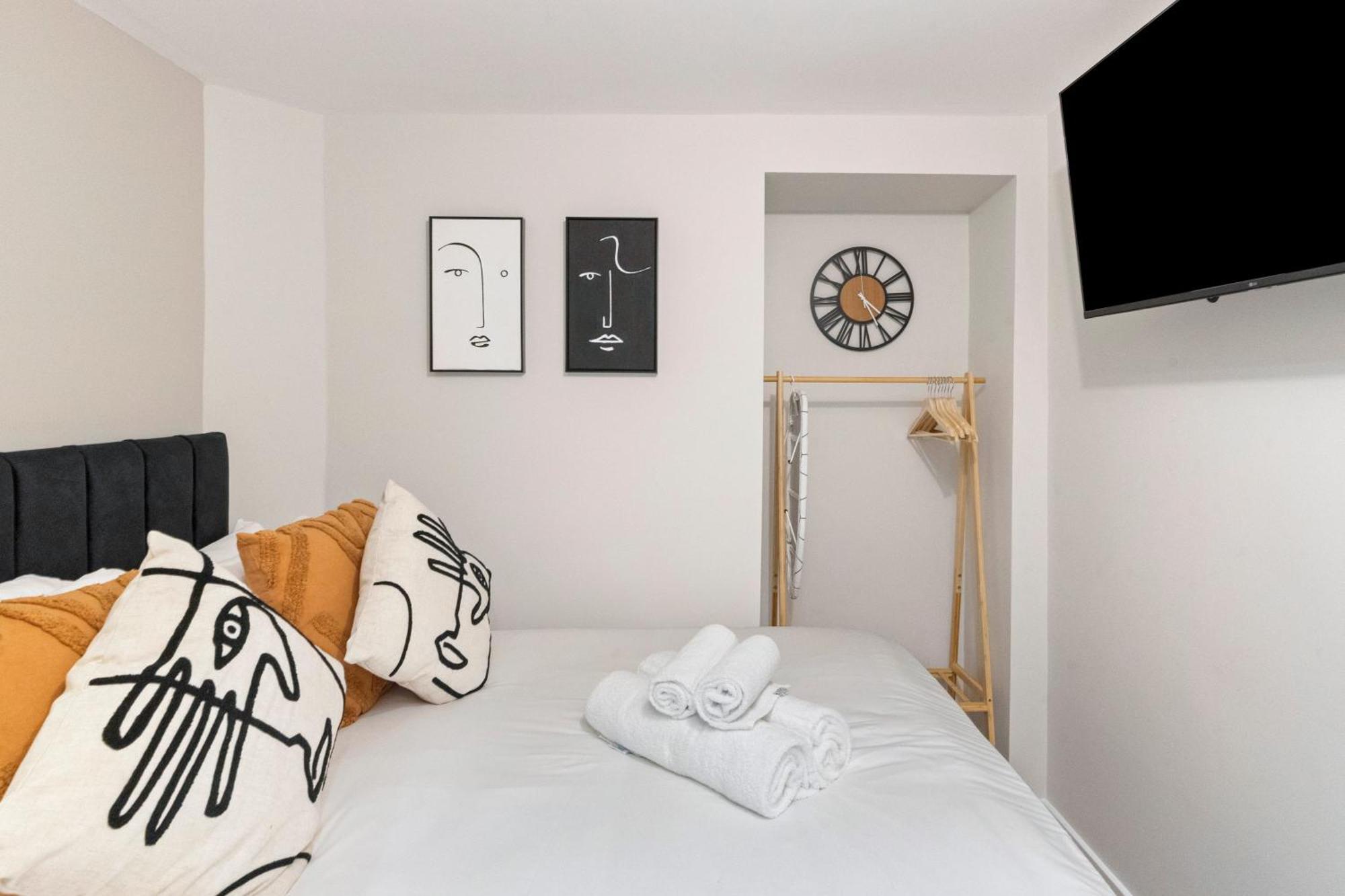 Appartamento Chic Pad: Modern Retreat